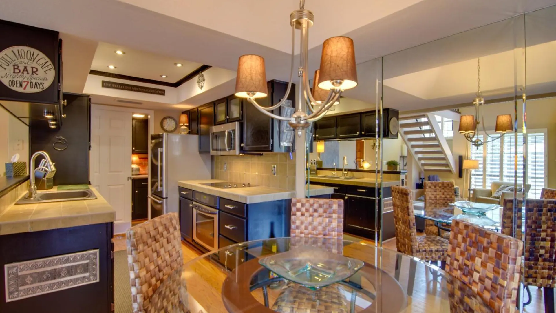 Nyaraló Phoenix Townhome With Central Location, Pool Access Amerikai Egyesült Államok